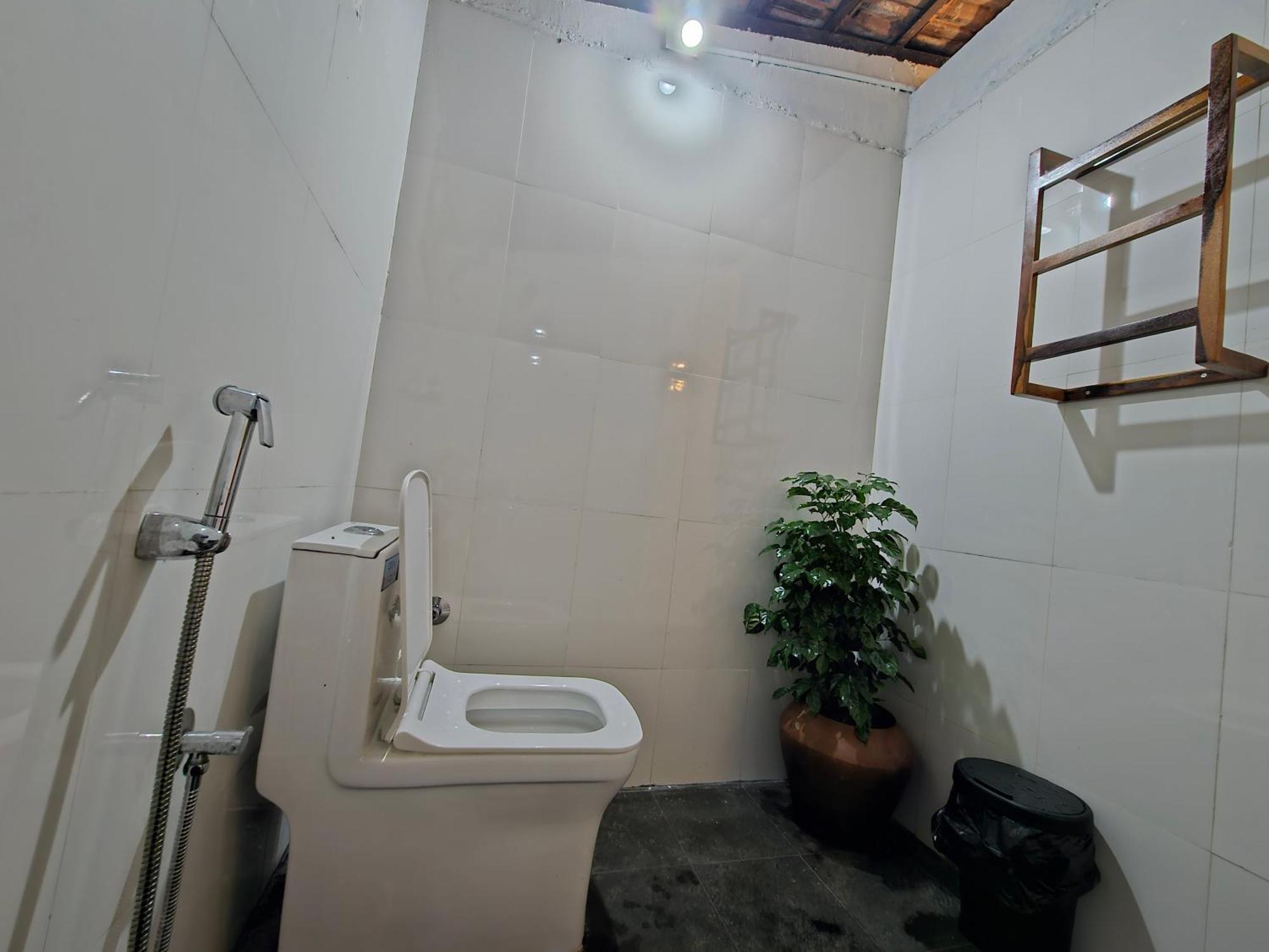 Benomadic Eco Hostel, Madikeri, Coorg Suntikoppa Ngoại thất bức ảnh
